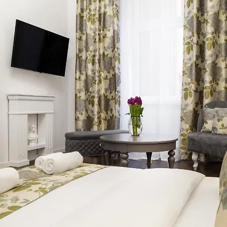 Househost Apartment: Boguslawskiego Street Cracovia