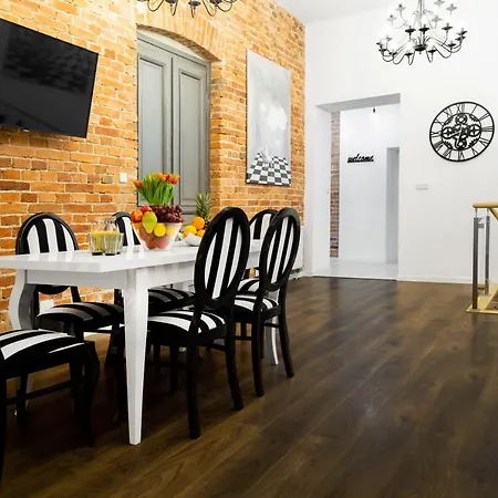 Househost Apartment: Boguslawskiego Street * Krakow