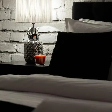 Lägenhet Househost Apartment: Boguslawskiego Street *