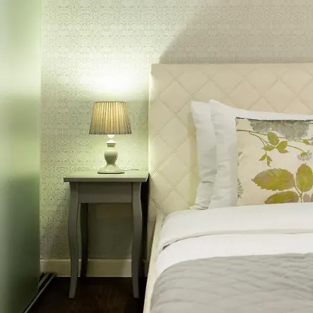 Lägenhet Househost Apartment: Boguslawskiego Street Kraków